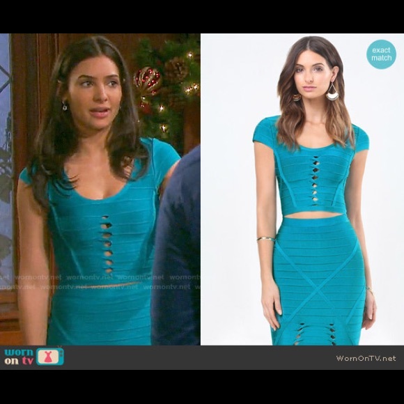 Bebe CUTOUT DETAIL BANDAGE TOP - Picture 8 of 8